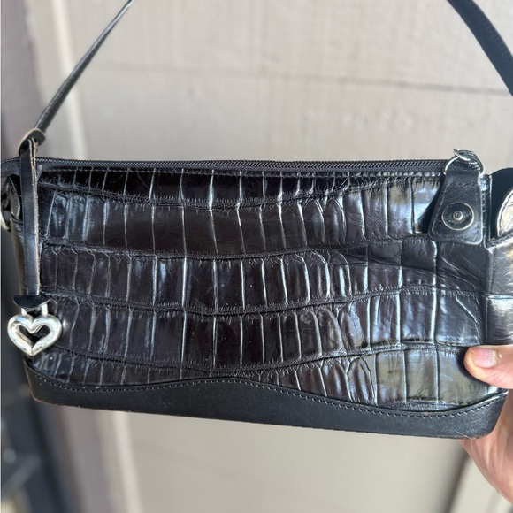 Brighton Croc Embossed Leather Black Shoulder Purse Handbag 11” X 6” EUC - Picture 14 of 16